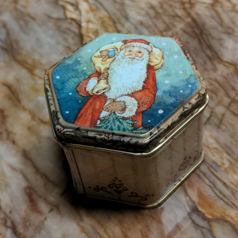 Cinnamon scents Christmas Candle